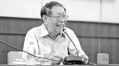 #著名翻译家庄绎传逝世享年93岁#【追忆翻译家庄绎传：主持审订《牛津高阶英汉双解