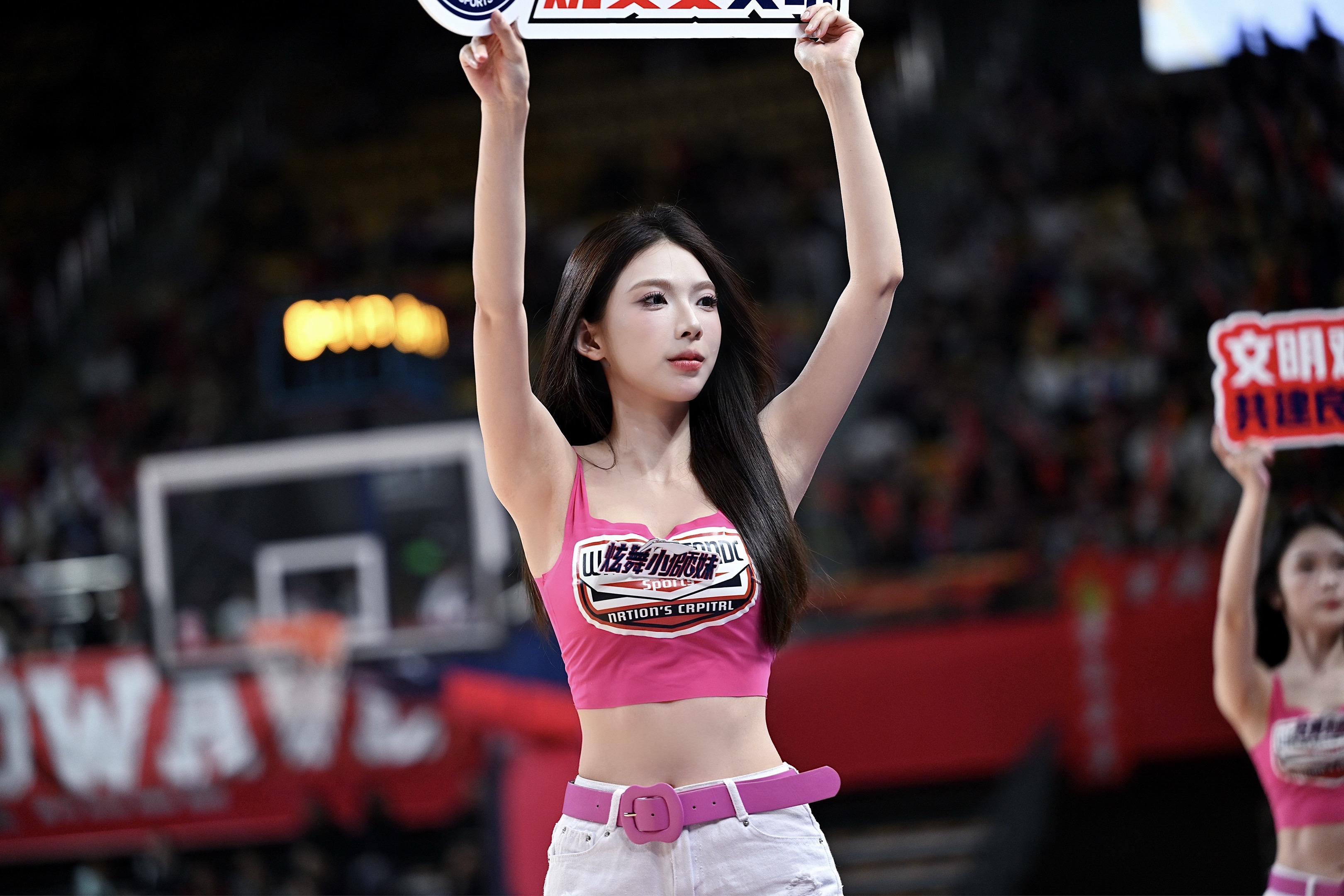 爱拼才会赢 龙狮爆距！