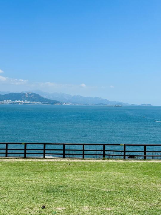 永远喜欢能看见绿色和海的地方🫧🍃