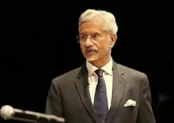 印度外长苏杰生给台湾问题放了狠话，大意是说：如果中国想在台湾问题上指望印度保持沉