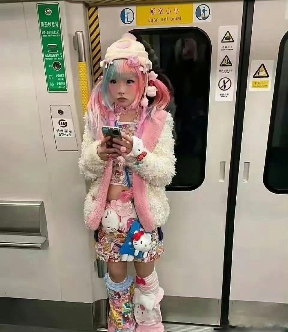 二次元真的好看吗 ​​​