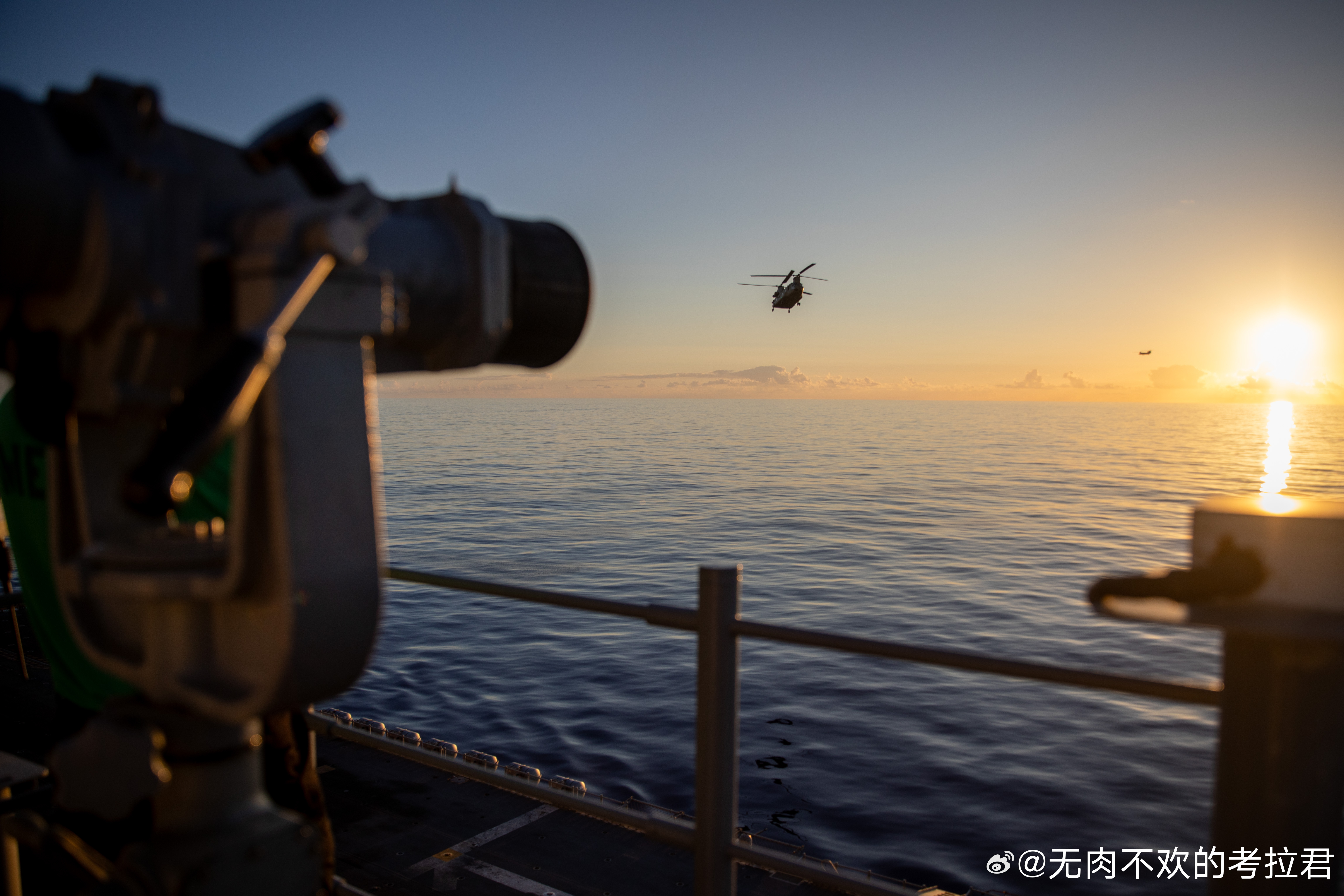 2025年9月8日，第25步兵师战斗航空旅进行着舰训练2 ​​​