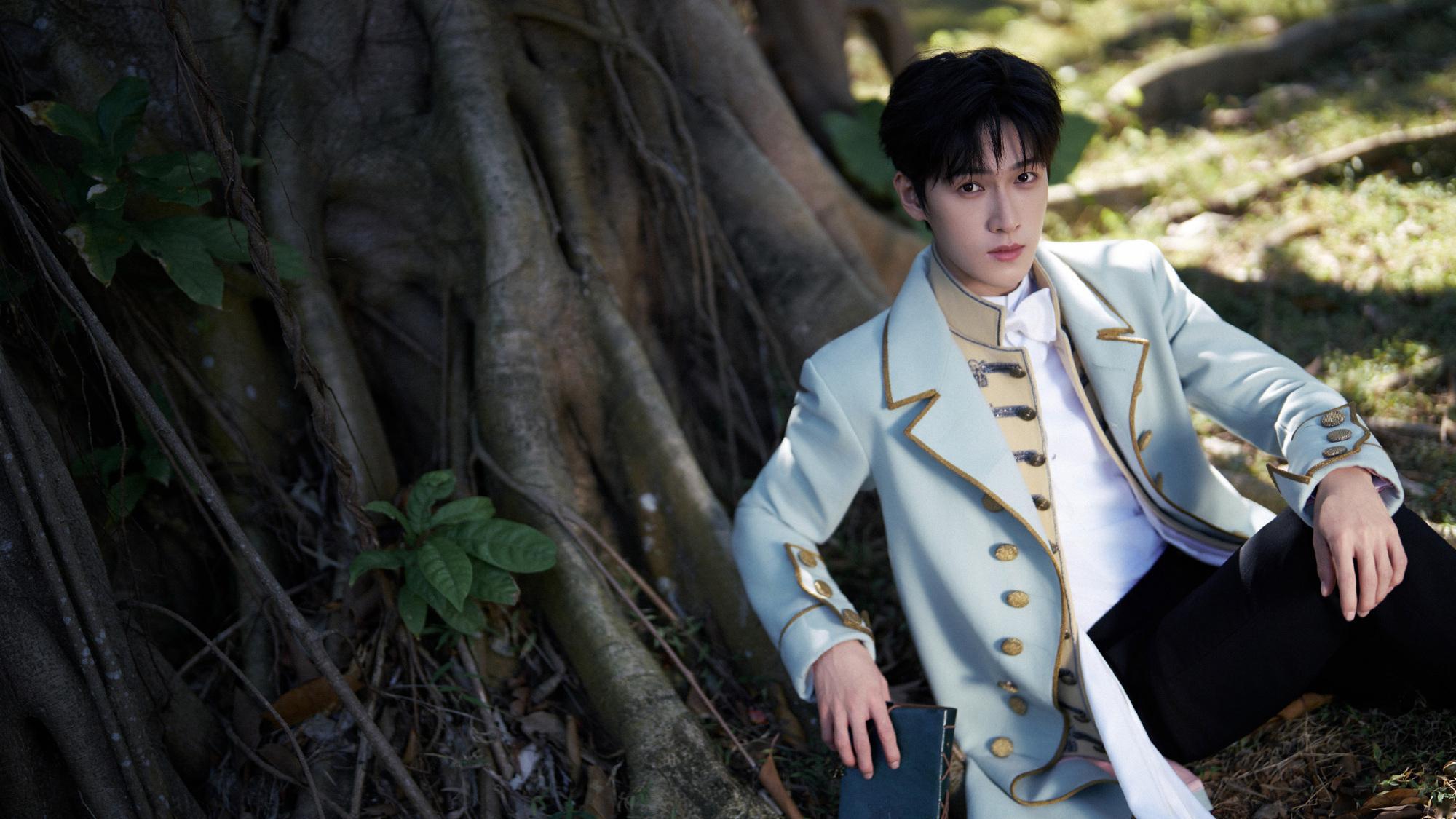 李昀锐闪击小森林 lyr李昀锐 2026 我希望自己可以至少中一张李昀锐的签名照