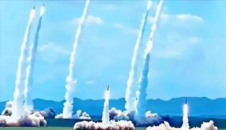 这群列强终于不装了！中国的实力，让西方颤抖！最近这帮西方国家是真绷不住了，以前他