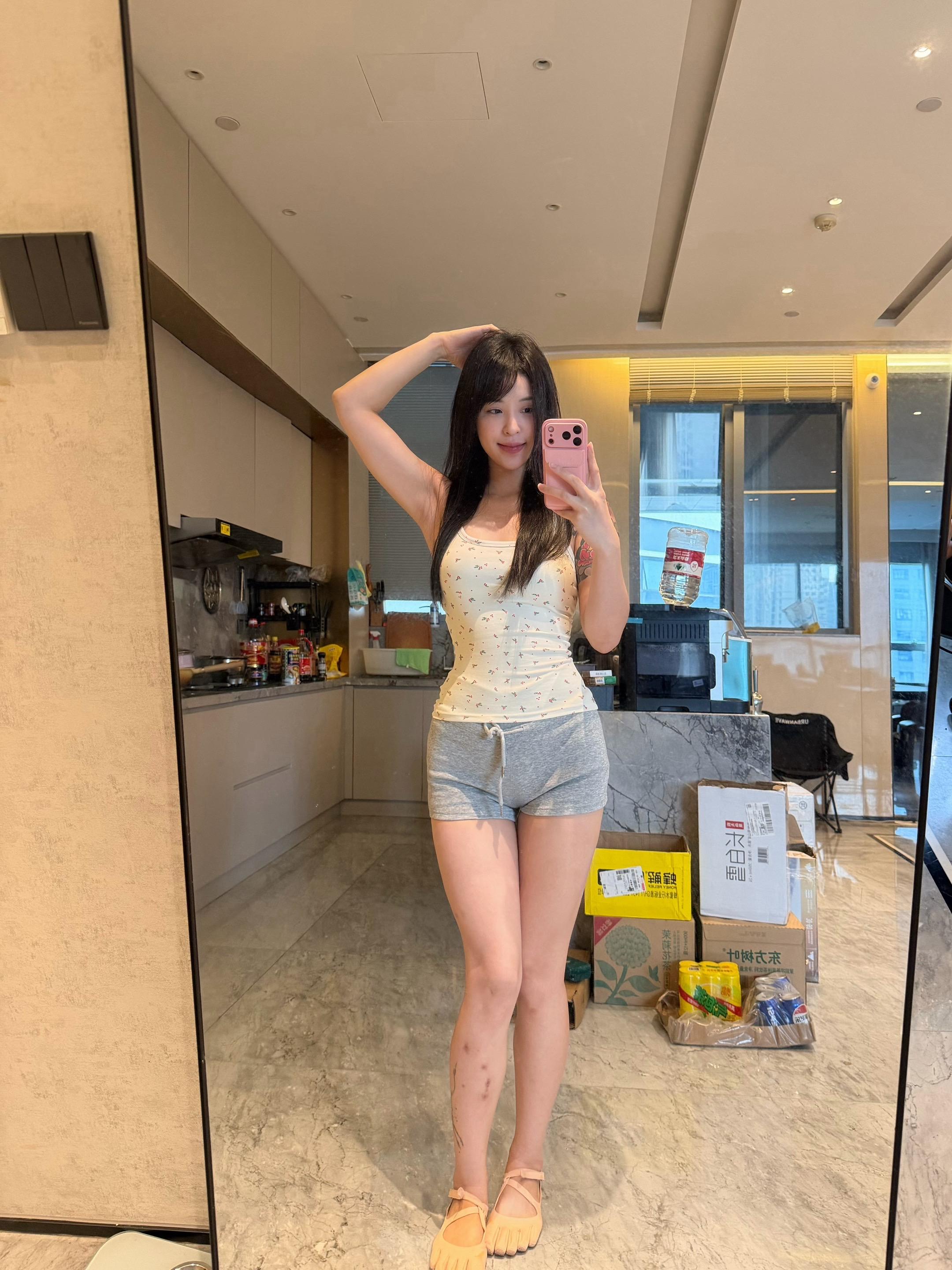 等等我先摆好造型