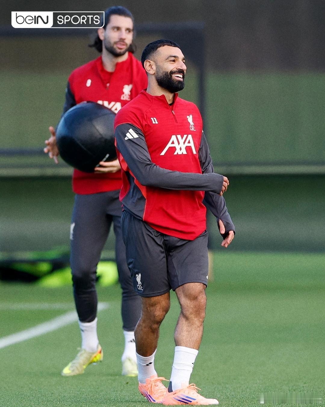 bein sport：尽管萨拉赫的言论引起争议，但是这位利物浦球星在训练中似乎很