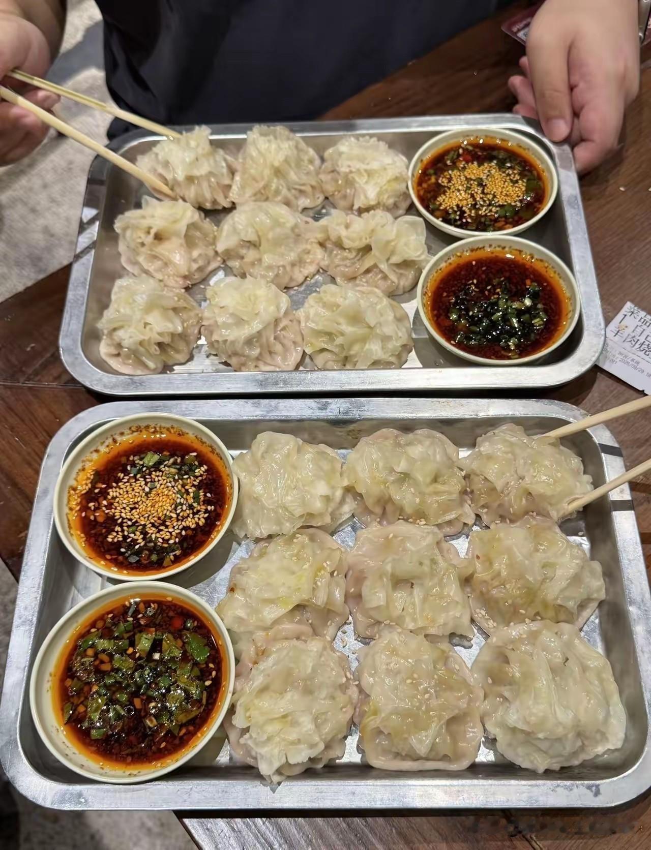 儿子和女儿，谁更贴心疼爹妈？
我是湘潭退了休独自生活的老头，膝下两个女儿一个儿子