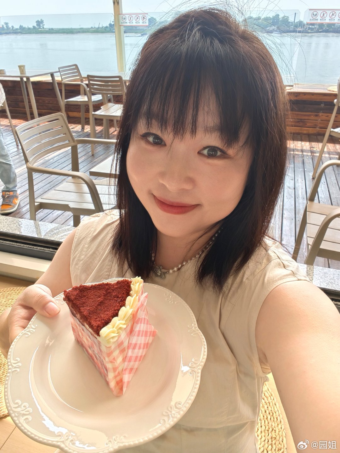 丝绒蛋糕真不错 ​​​