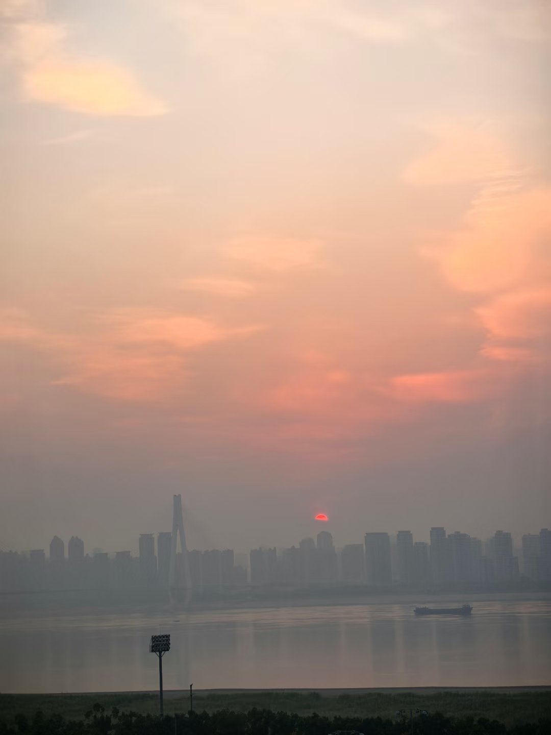 日出，正如莫奈看到的那样🌅…#遇见艺术# ​​​