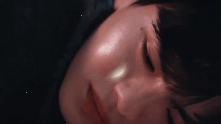毕雯珺零帧起手破碎小狗 瞧毕雯珺在剧里哭起来的时候，感染力超强呀。那每一个表情都