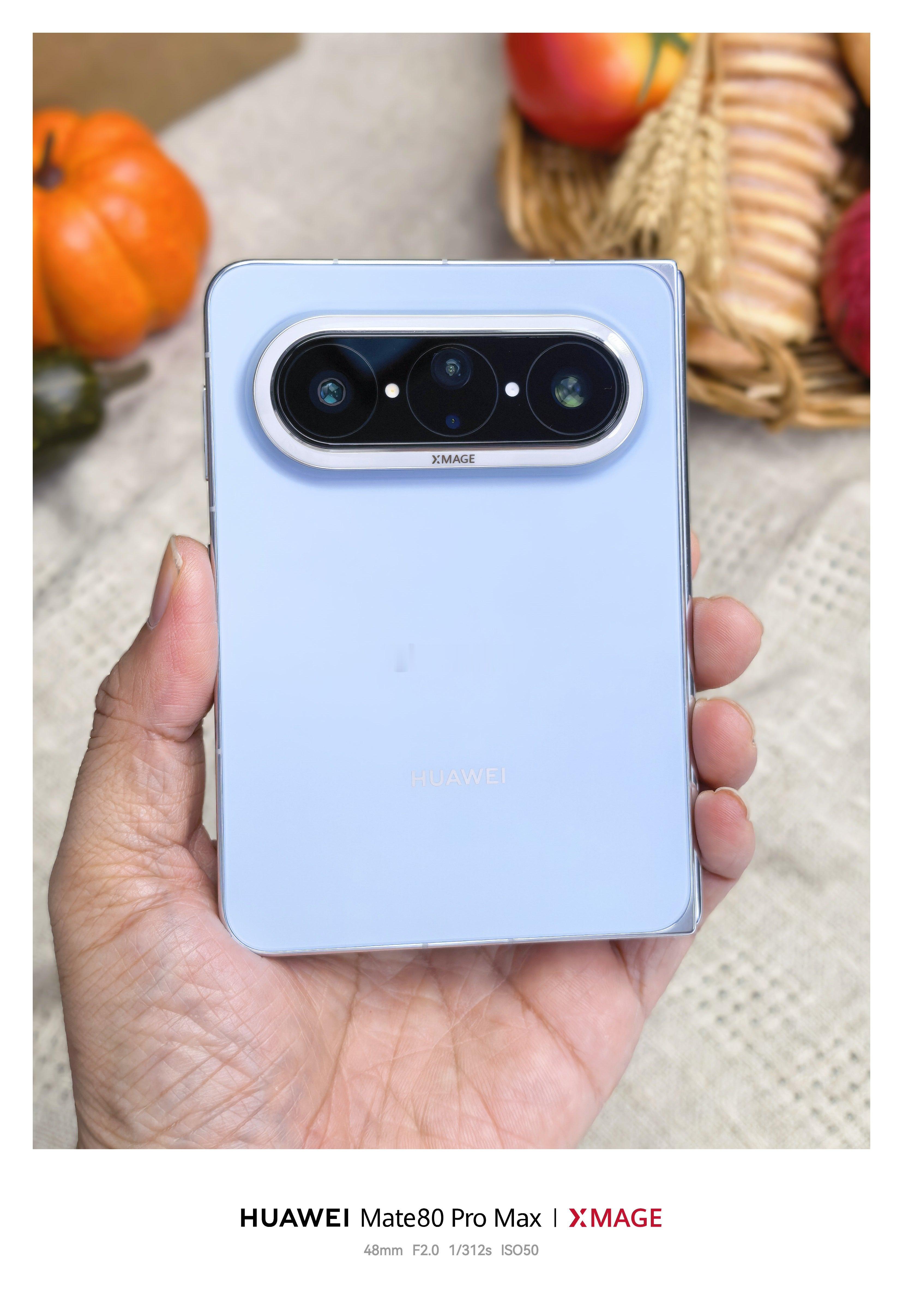 果粉说iPhoneDuo价格太高了苹Duo Duo这个性价比确实不高，同样的价格