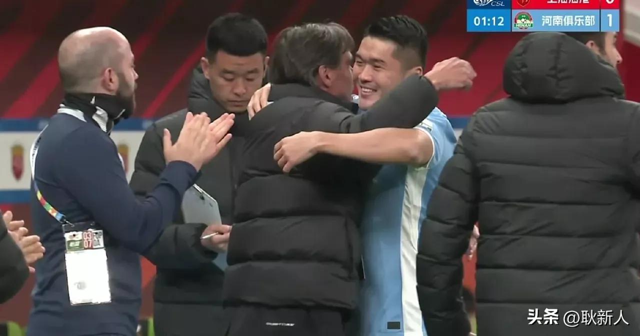 这两天眼睛有疾  难倒我看错了？
看到1-2的比分，我都没有想到赢了比赛的是河南