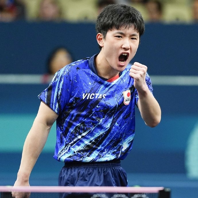 有人问张本智和更怕打樊振东还是更怕打王楚钦？ 