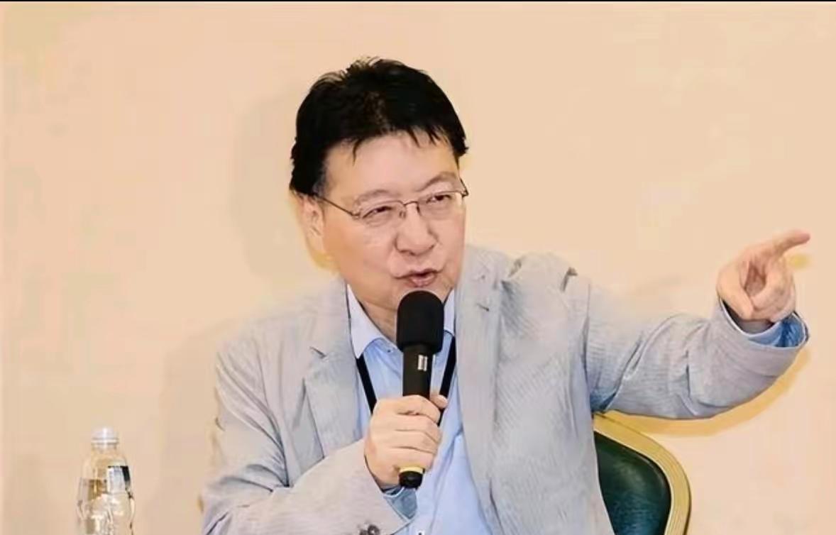 赵少康到现在搞不清楚输在哪里？赵少康还在狡辩：说他没有跟党中央对着干，他是为国民