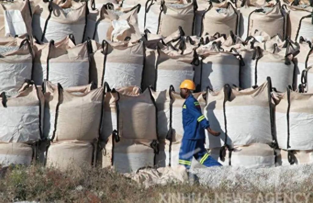 津巴布韦政府传来消息，

4月9日，津巴布韦政府传出一个大消息，矿业部长亲自发函