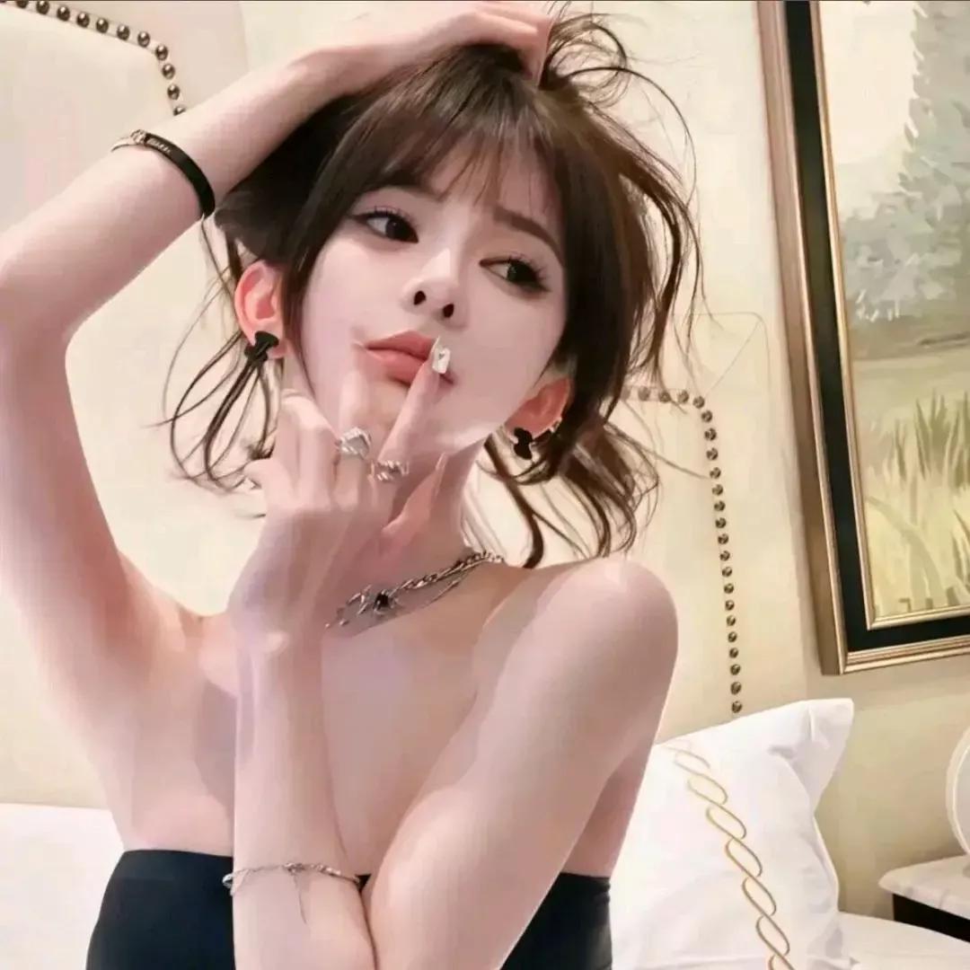 优雅自拍，法式轻奢，精致生活淡雅自拍 慵懒感自拍 生活感自拍 简约自拍风 精致自