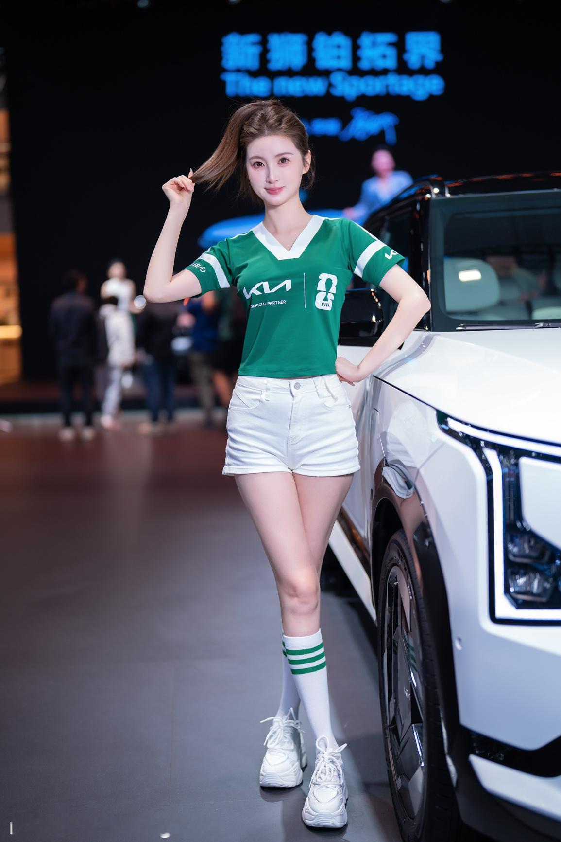 聆听猎人的车展日记聆听在广州国际车展猎人与车展 2025 广州国际车展想把图片带