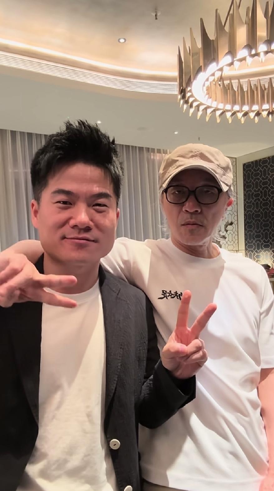 董宇辉看了500多遍《大话西游》，绝对是周星驰的铁杆粉丝，如今，终于凭着自己的努
