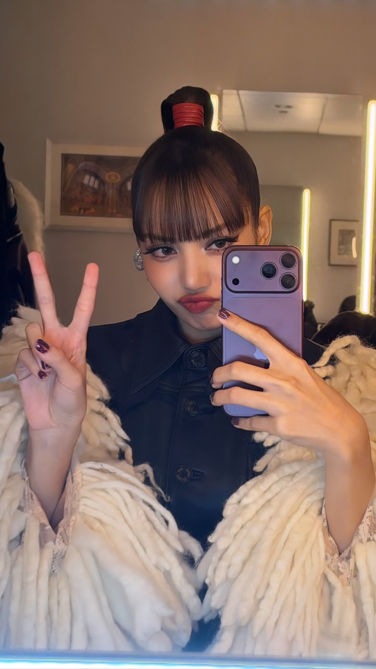 LISA[超话]  ❤️ LISA获VMA最佳流行歌手 260929 LISA 