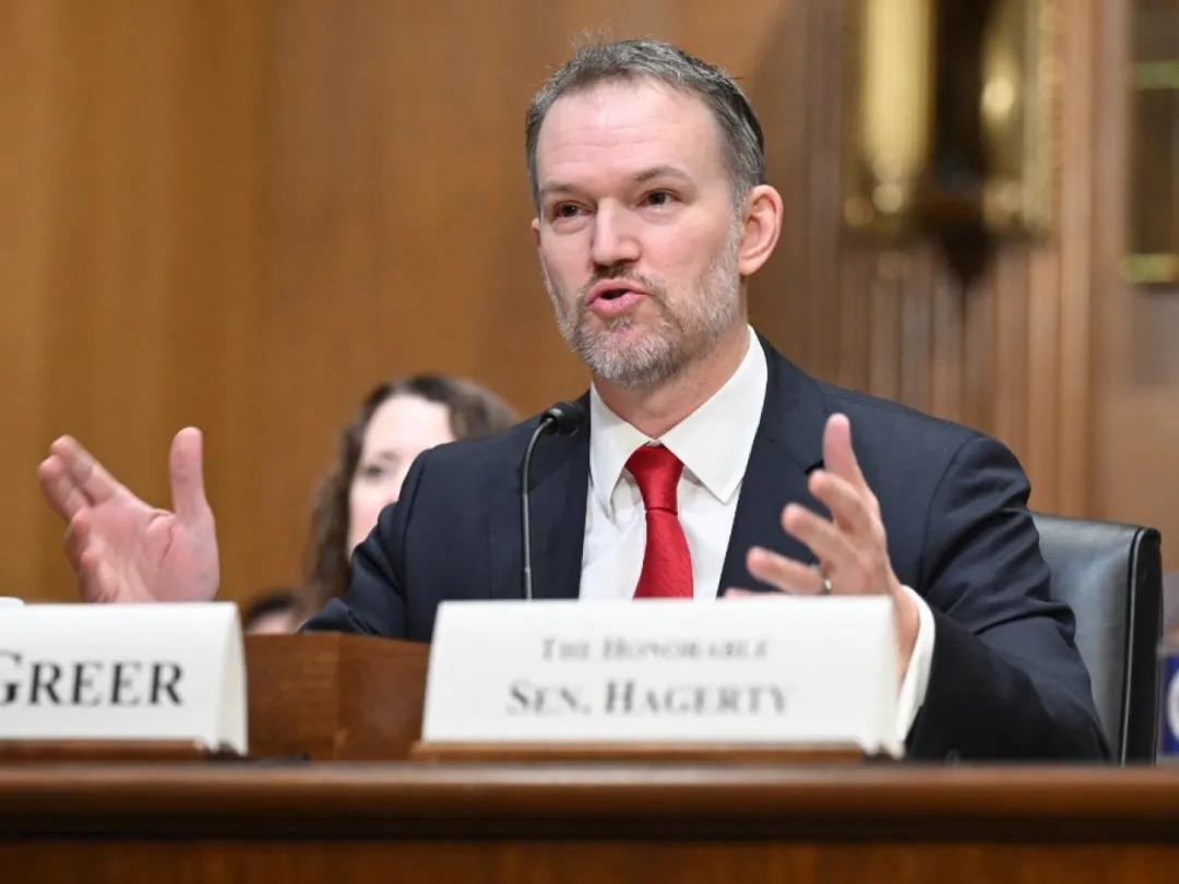 被强行对标中国！
加拿大成美国杀鸡儆猴的棋子。
 
据彭博社4月23日报道，当地