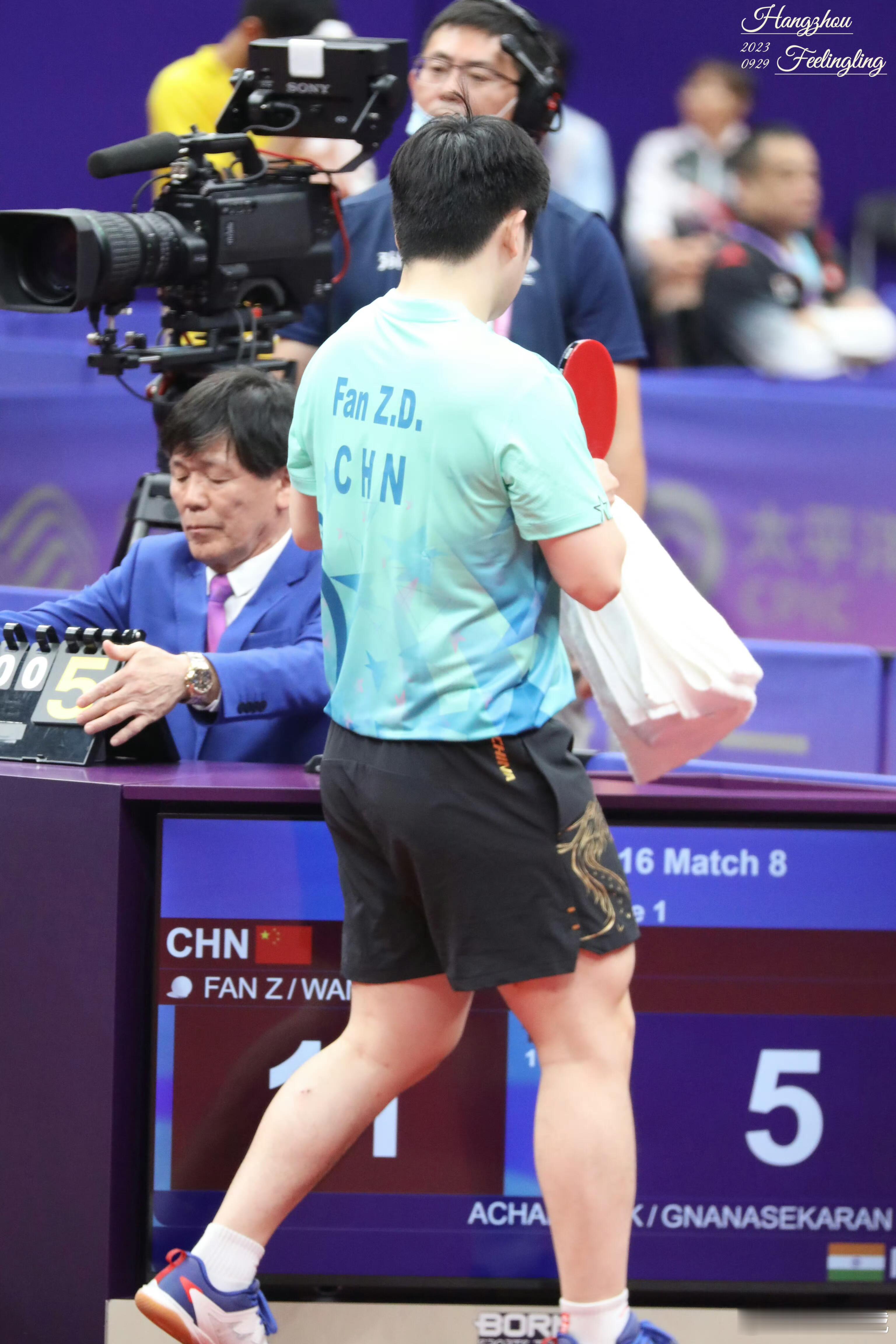 小猪撅嘴宝宝你是一只雪碧味儿的可爱猪咪 