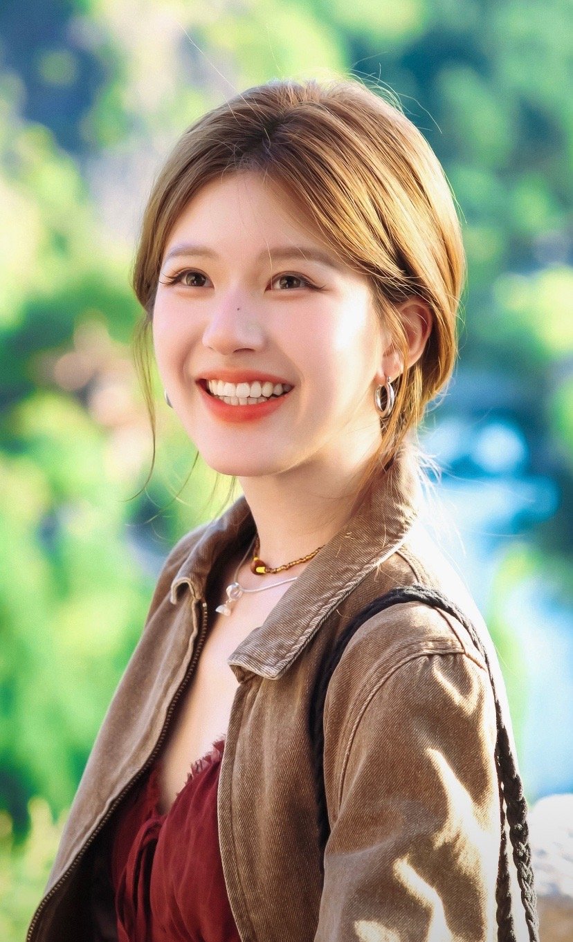 赵露思真的越看越舒服，甜而不腻，元气又治愈，一出场就自带阳光感～赵露思，内娱甜妹