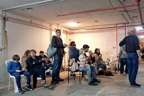 三个重要信号表明，以色列要参战了，伊朗要小心了！第一个信号：据以色列方面22日消
