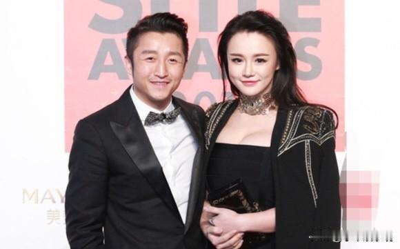 但最扎心的是那句——"你还你的朋友，我还我的朋友"。夫妻账都算得这么清，这债还完