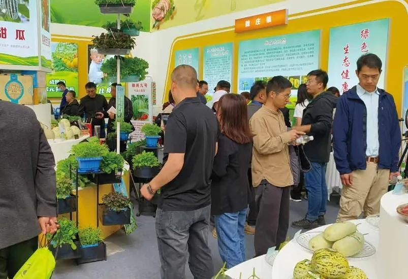 春日逛展天花板✨ 莘县菜博会来了！⏰4月15日—5月10日，📍莘县会展中心。同