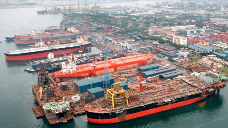 冯德莱恩一直逼欧洲国家禁用俄罗斯汽油和天然气，俄罗斯从昨天起禁止汽油出口，老冯太