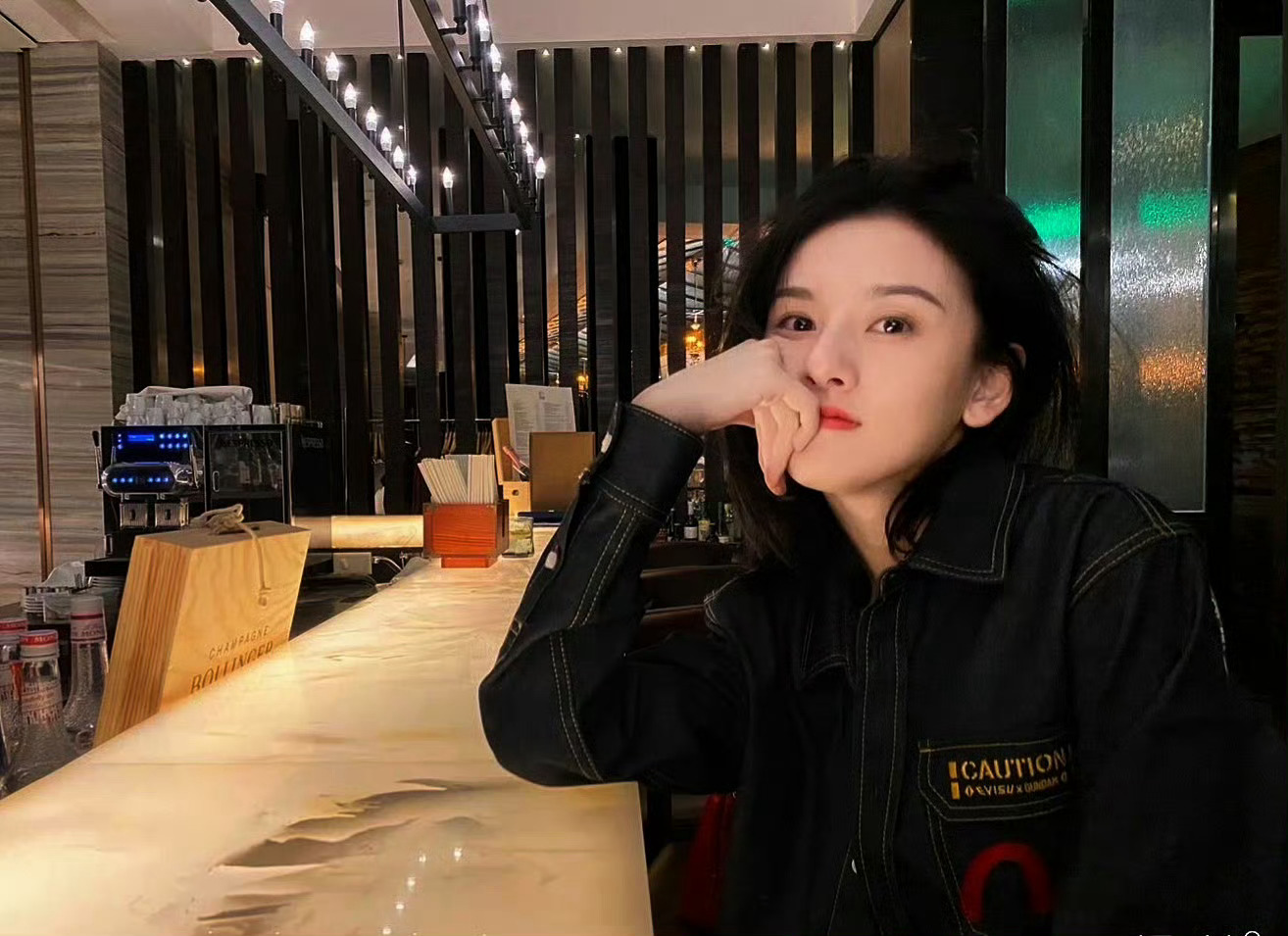 不同盐度的「宋祖儿」 