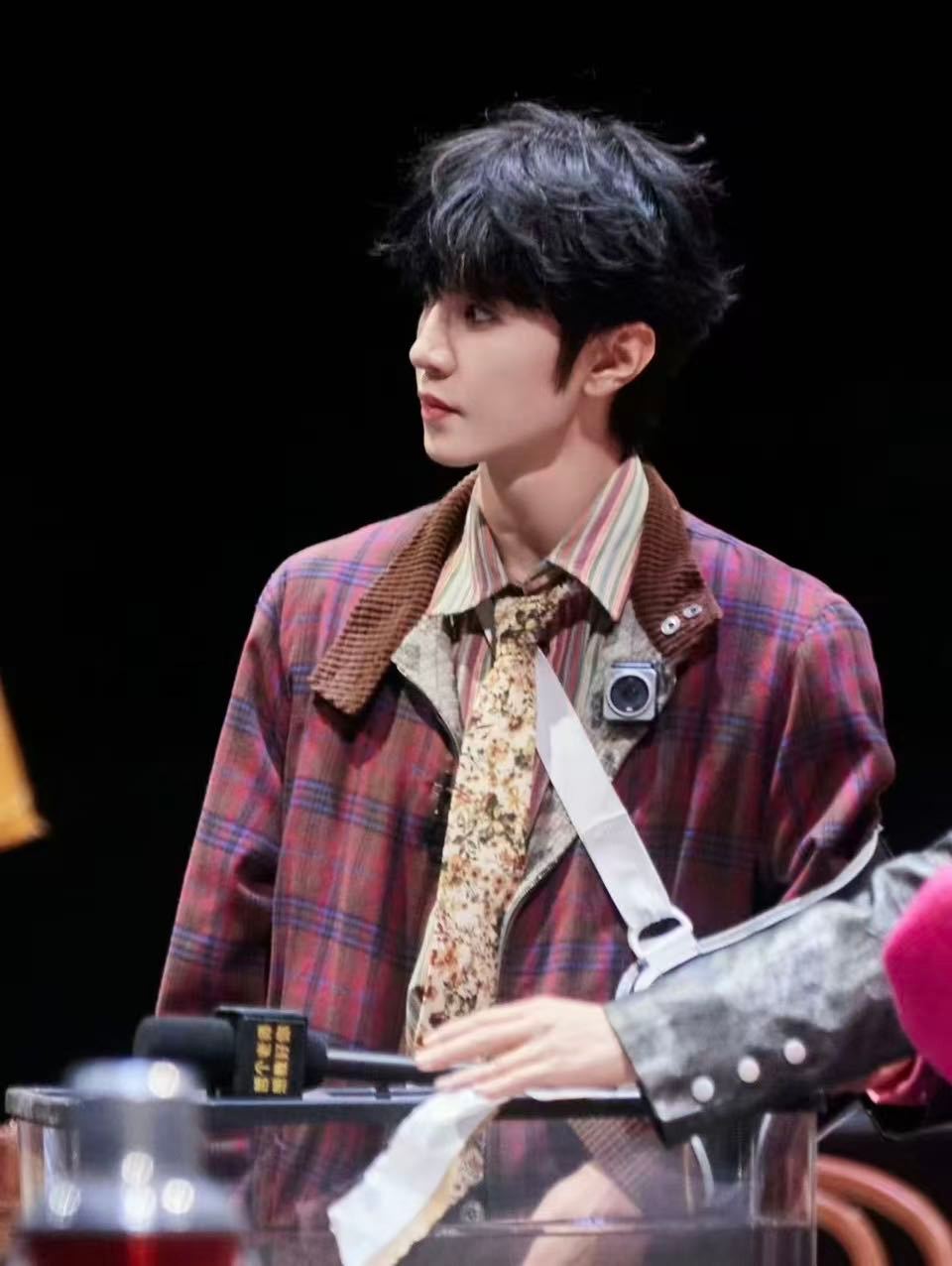 陈哲远大侦探玩成了密逃大侦探 别人录大侦探是烧脑推理，陈哲远录大侦探是惊悚体验！