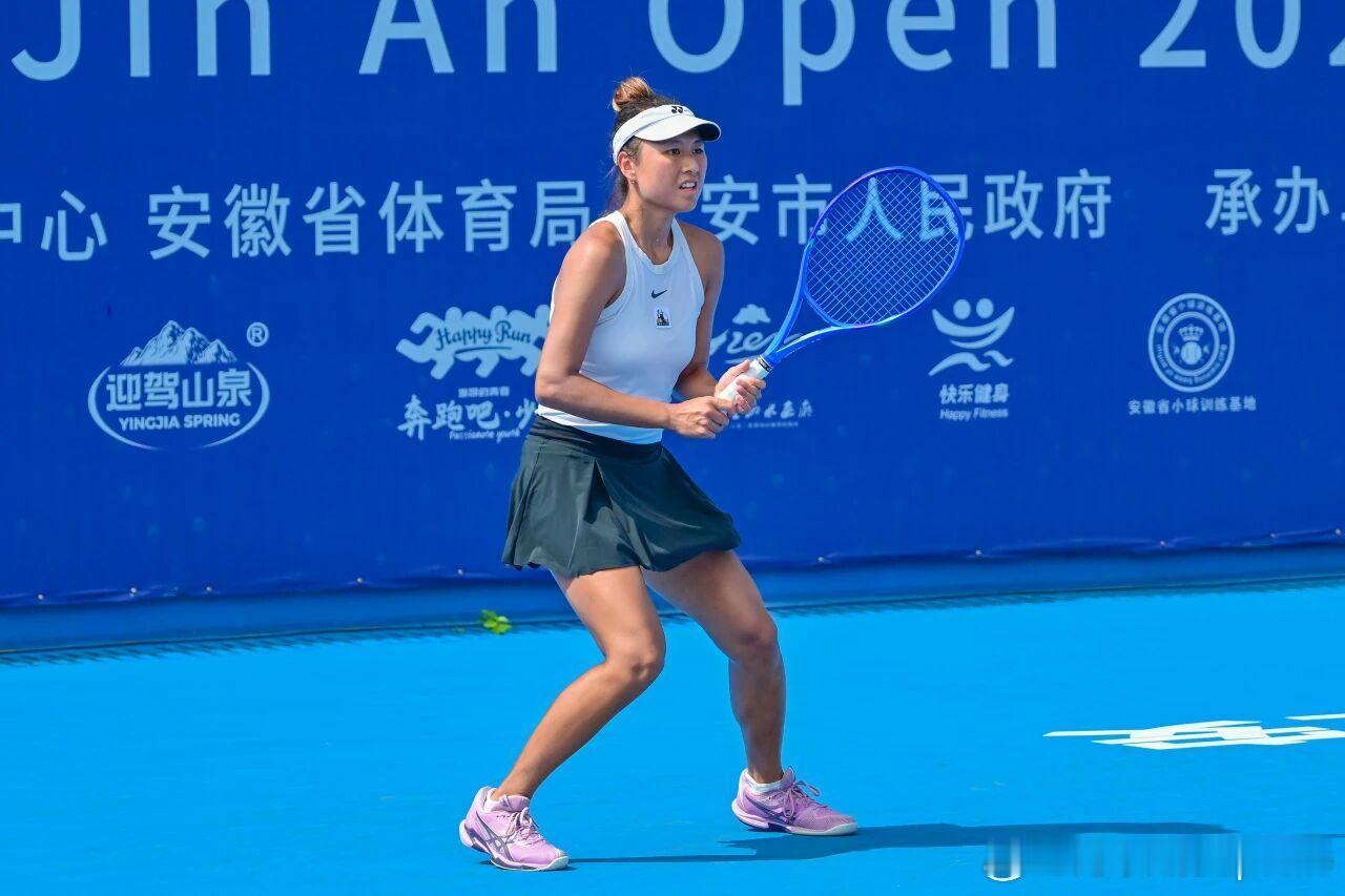 🇹🇭W15女单1/4决赛🇨🇳刘钰涵6-2/6-0 🇰🇷IM刘钰涵在泰
