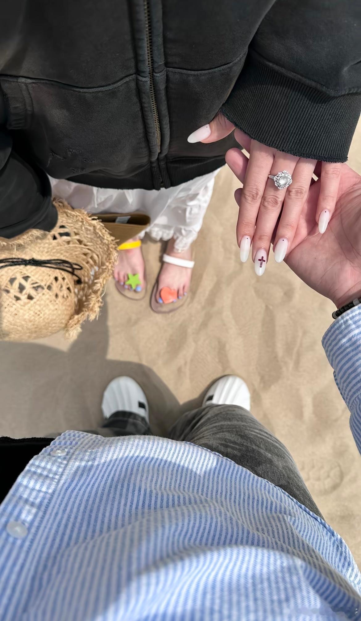 是的 在阿那亚海边被男朋友求婚了 