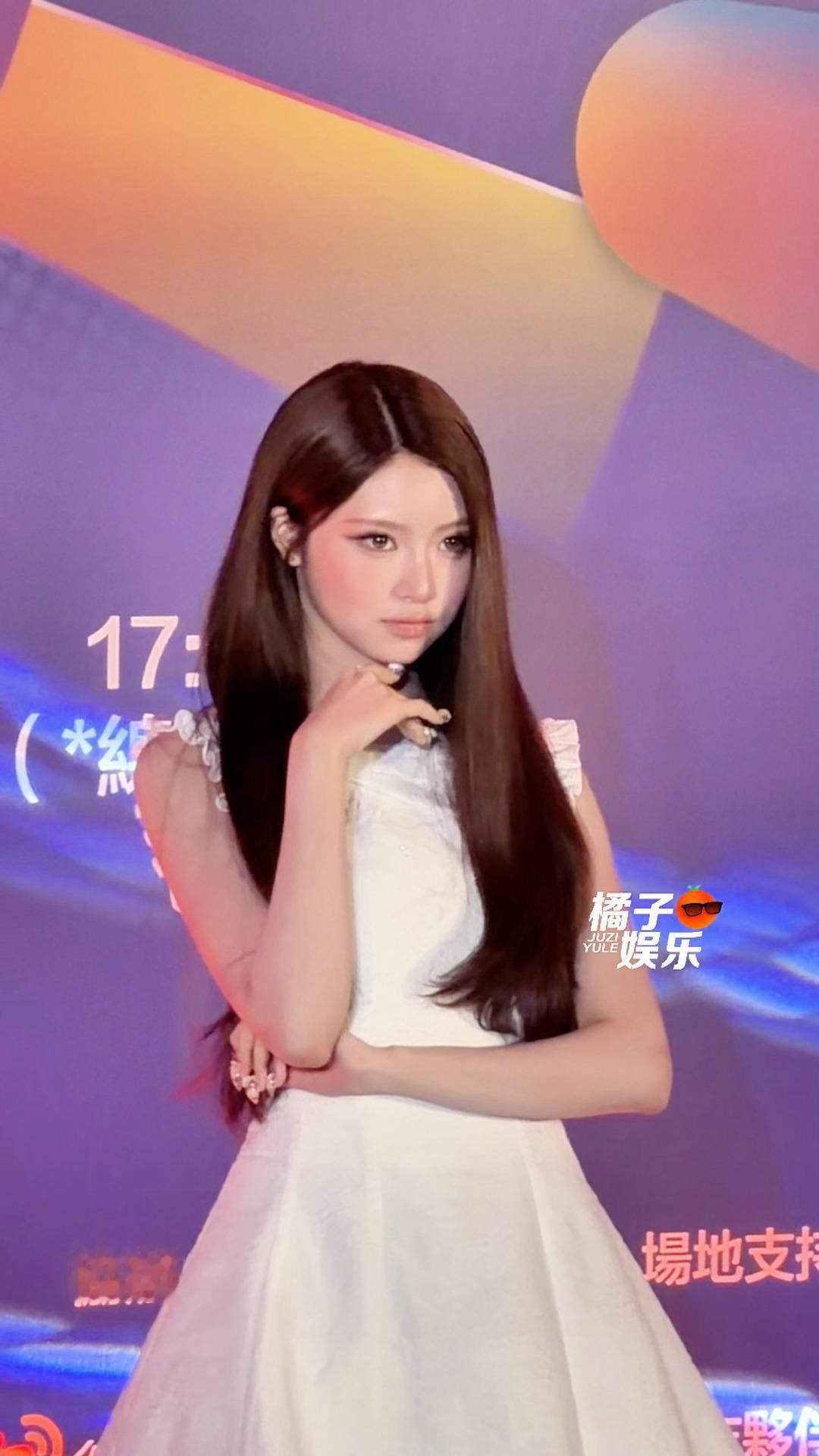 haum把妹王完全女王眼神我不行了吧🥵 