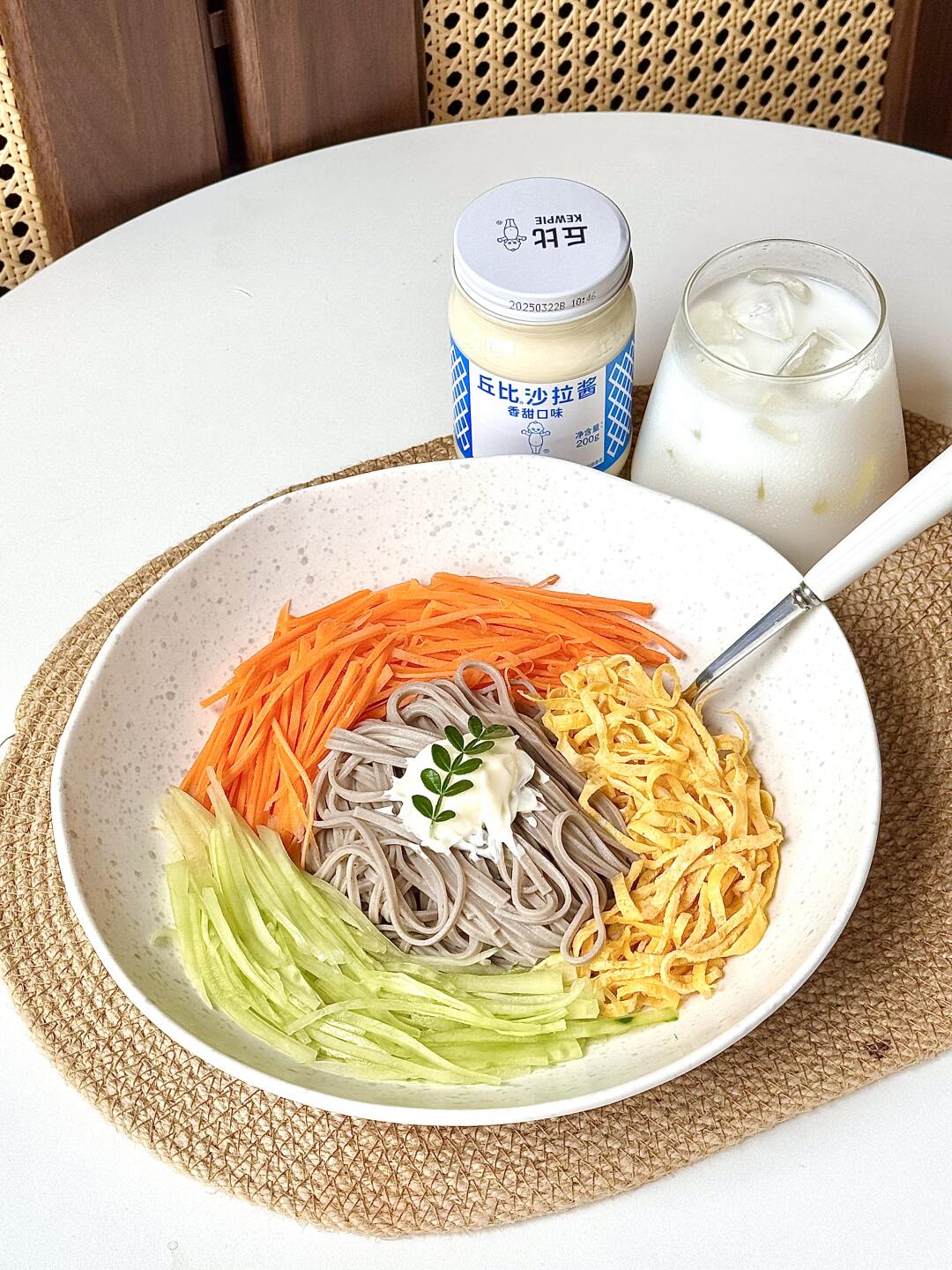 去班味指南！这瓶沙拉酱承包你的健康KPI
