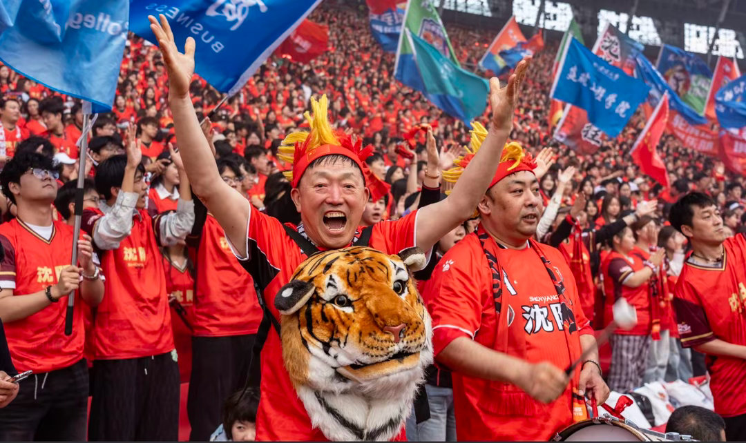 东北超 东北超的看台很精彩期待下一轮的主场比赛 