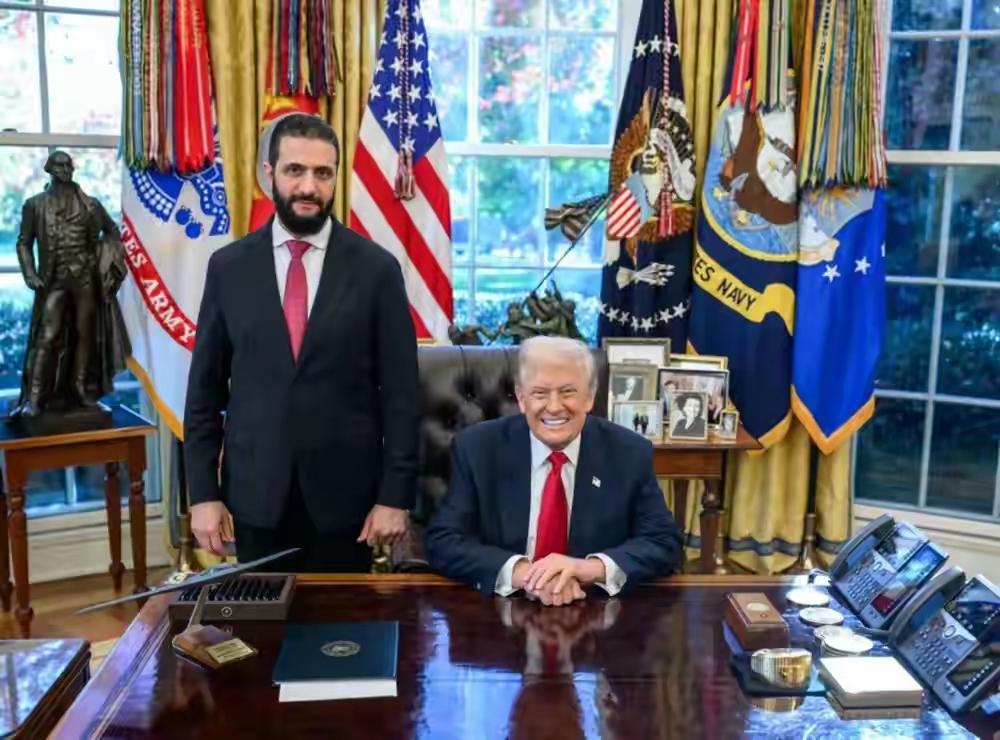 塔利班和朱拉尼请求出战？美国夺取伊朗石油岛，有多少帮手