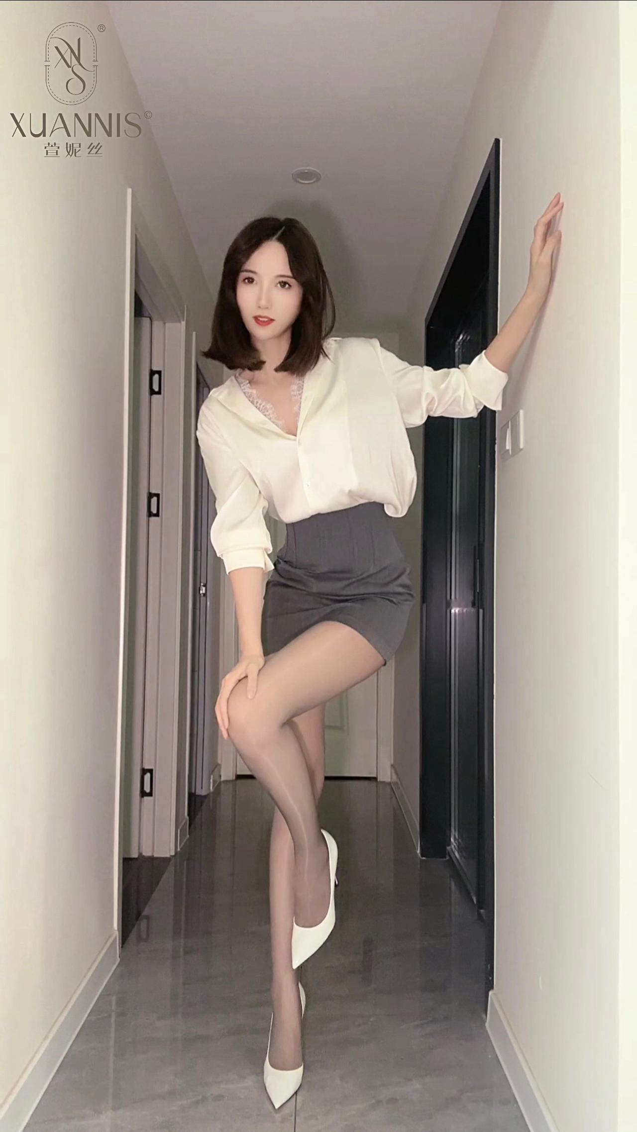 @林以萱. 萱妮丝