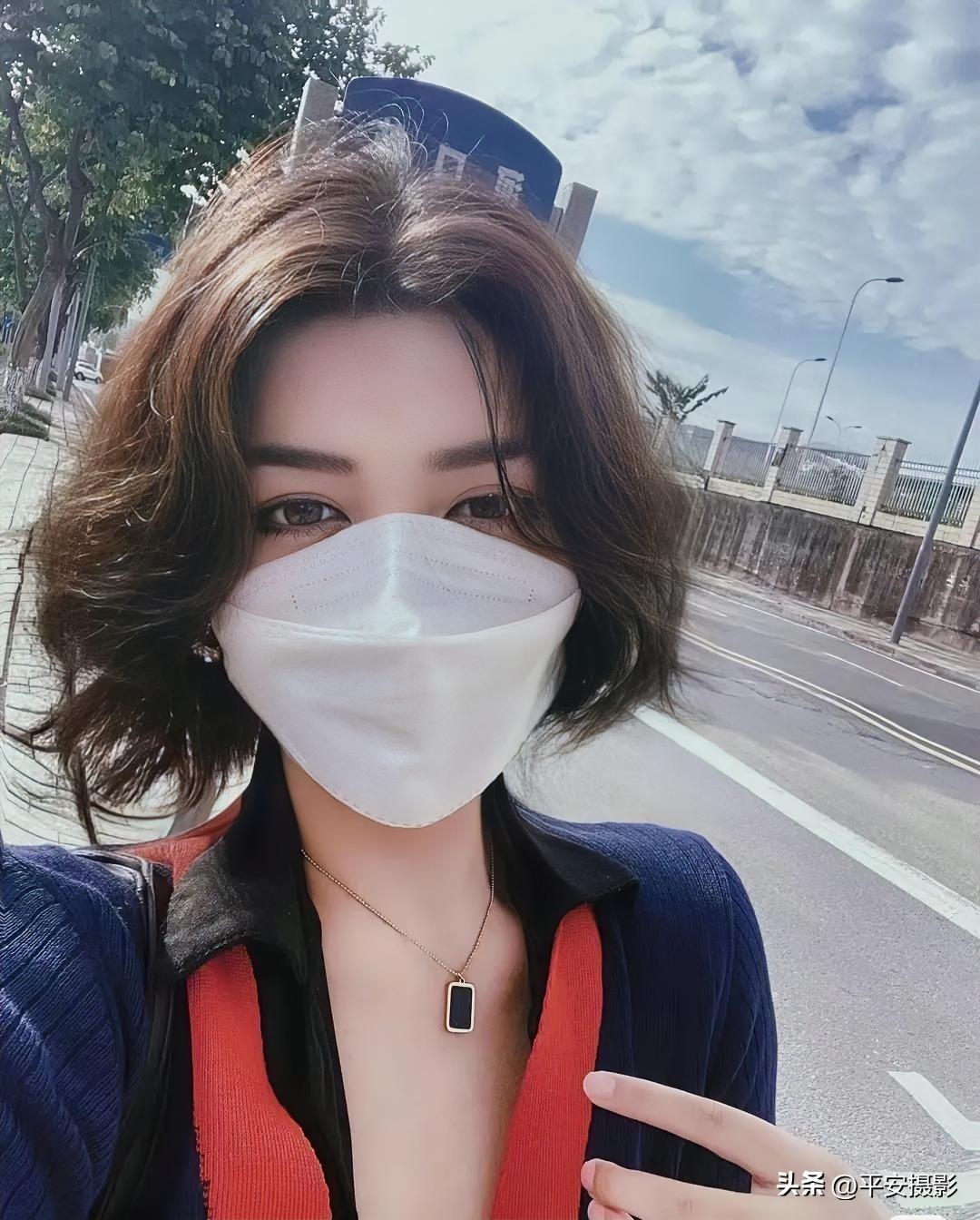 短发控
精致
干练