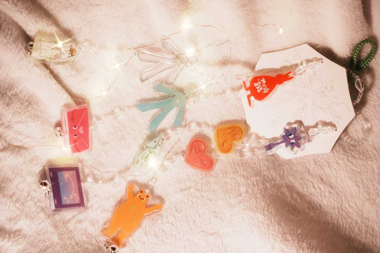 分享我的创意！给风铃涂色，效果超赞！！好有意思的实体专啊啊啊！！陆虎流行歌手实体