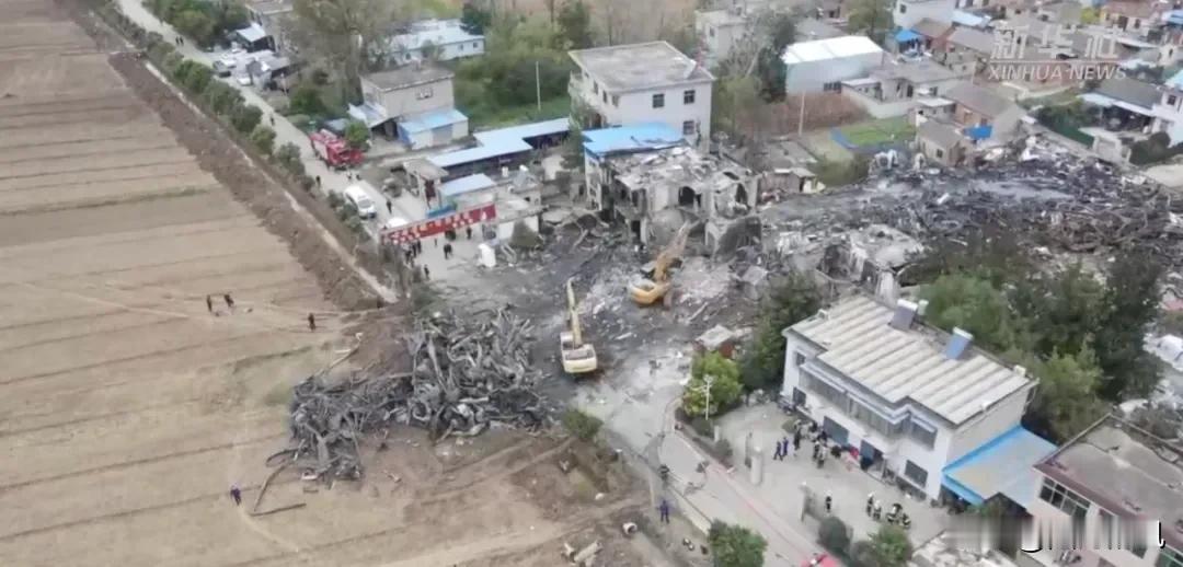 截止19日下午从安徽省淮南市潘集区应急管理局了解到，潘集区自建房火灾的9名遇难者