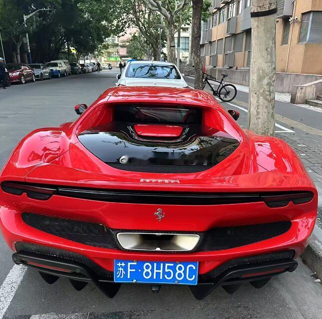 南通法拉利第295部。​ ​​​ ​​​​