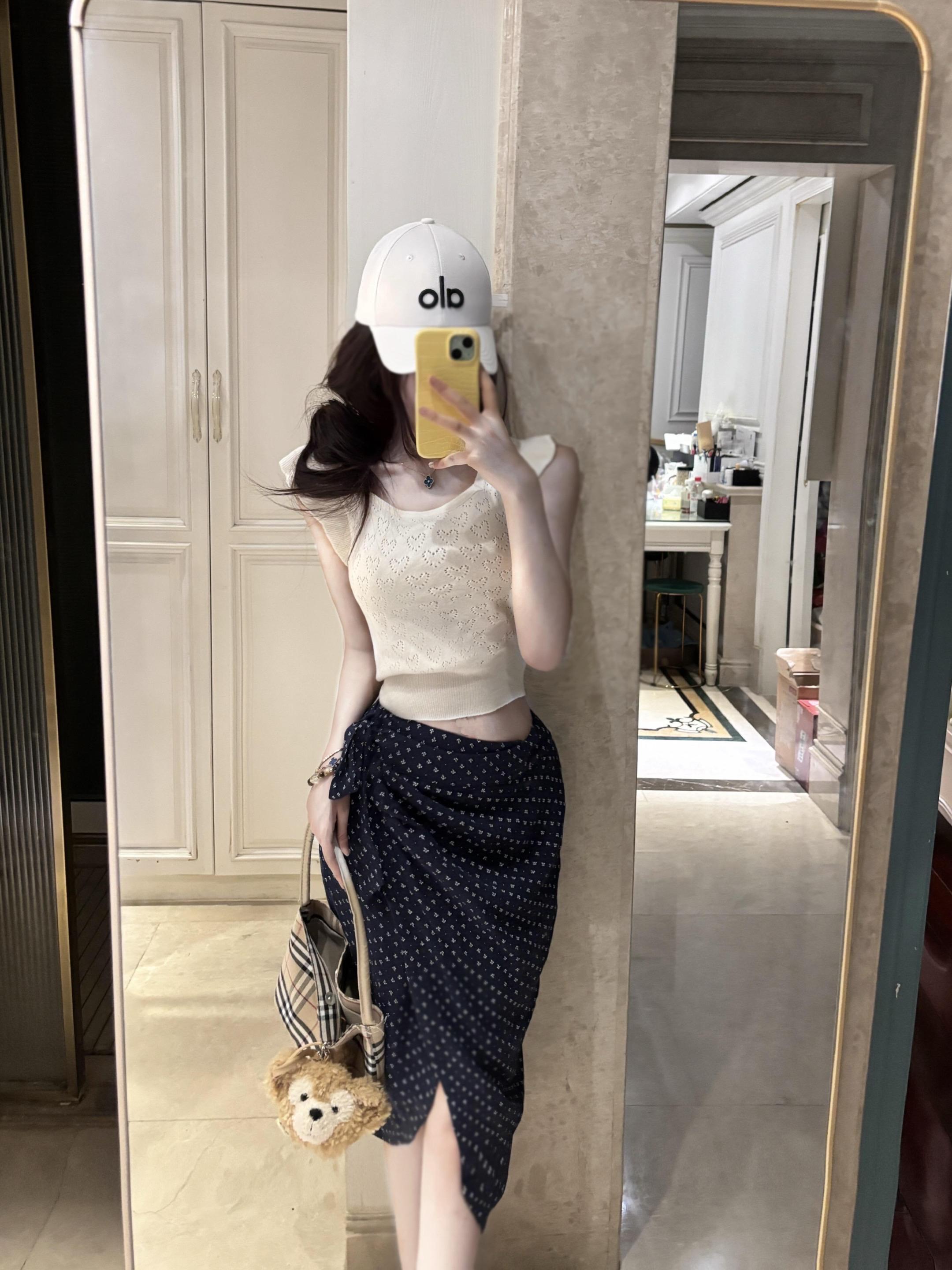 开始期待夏天穿漂亮裙子啦～