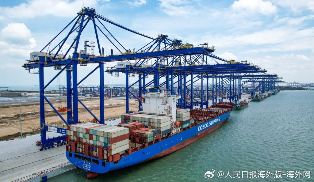 【#Hi财经#丨封关临近，海南自贸港敞开更宽广的窗口】再过不到一个月，海南自贸港
