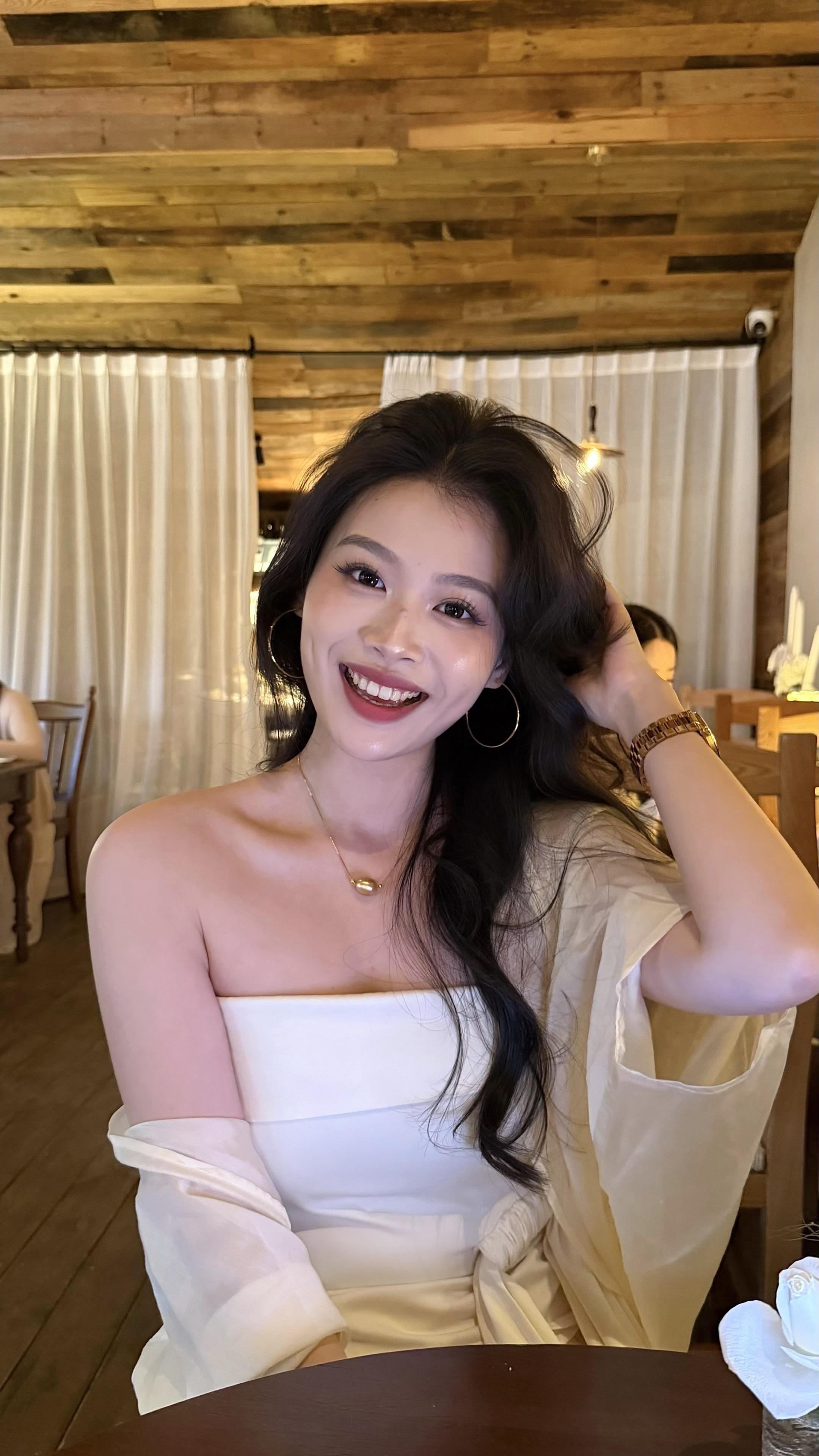 女孩 克服自己每一个想要依赖他人的瞬间。