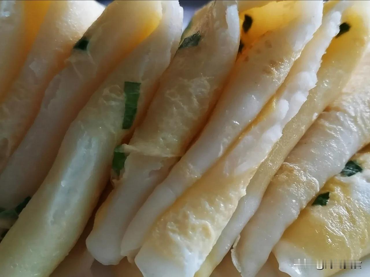 双节小长假结束了，忙碌的人们又要开始工作了。现在一天比一天凉了，不想早起的小伙伴