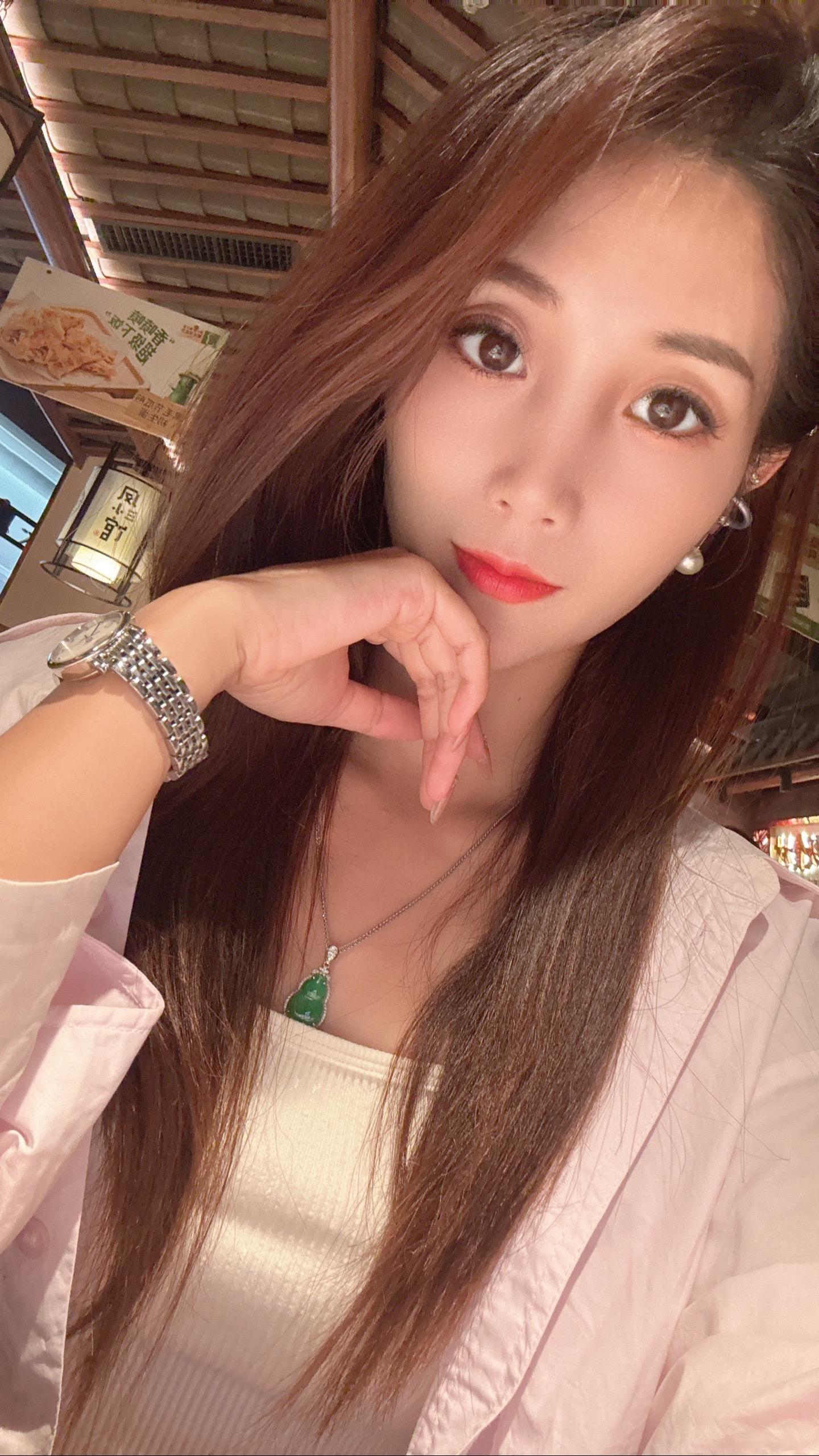 不是岁月改变了脾气，而是经历磨平了棱角！