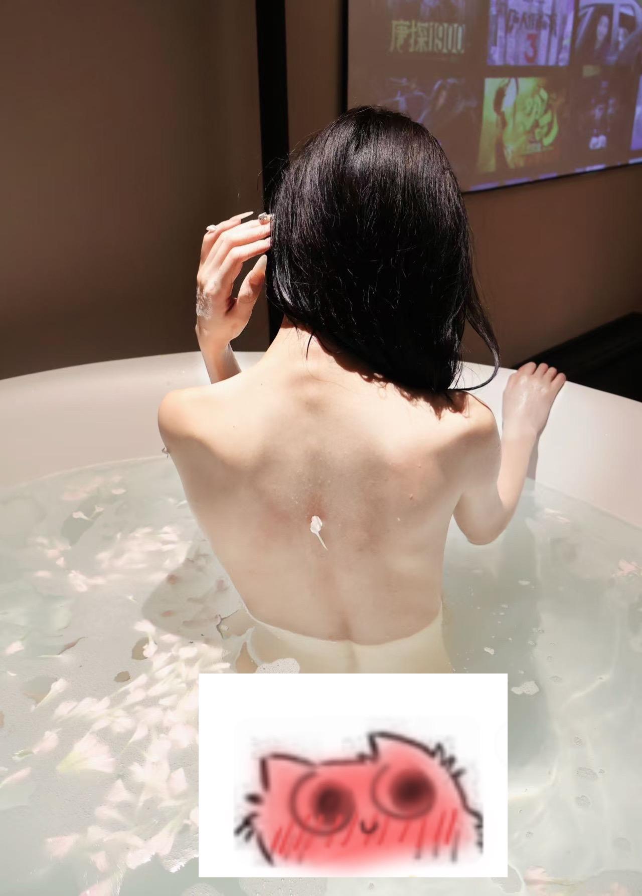 和闺蜜泡泡汤啦～