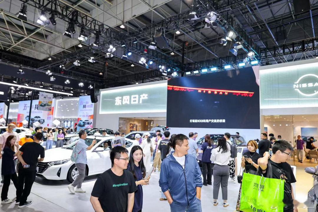 车企高管亲自卖车大大大五座NX8售14.99万起 家里打算换车，五一去车展转了转